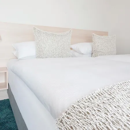 Schelf Gmbh & Co. Kg 호텔 *